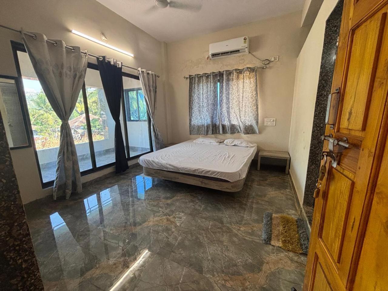 Shobhnath Home Stay Harnai Pokoj fotografie